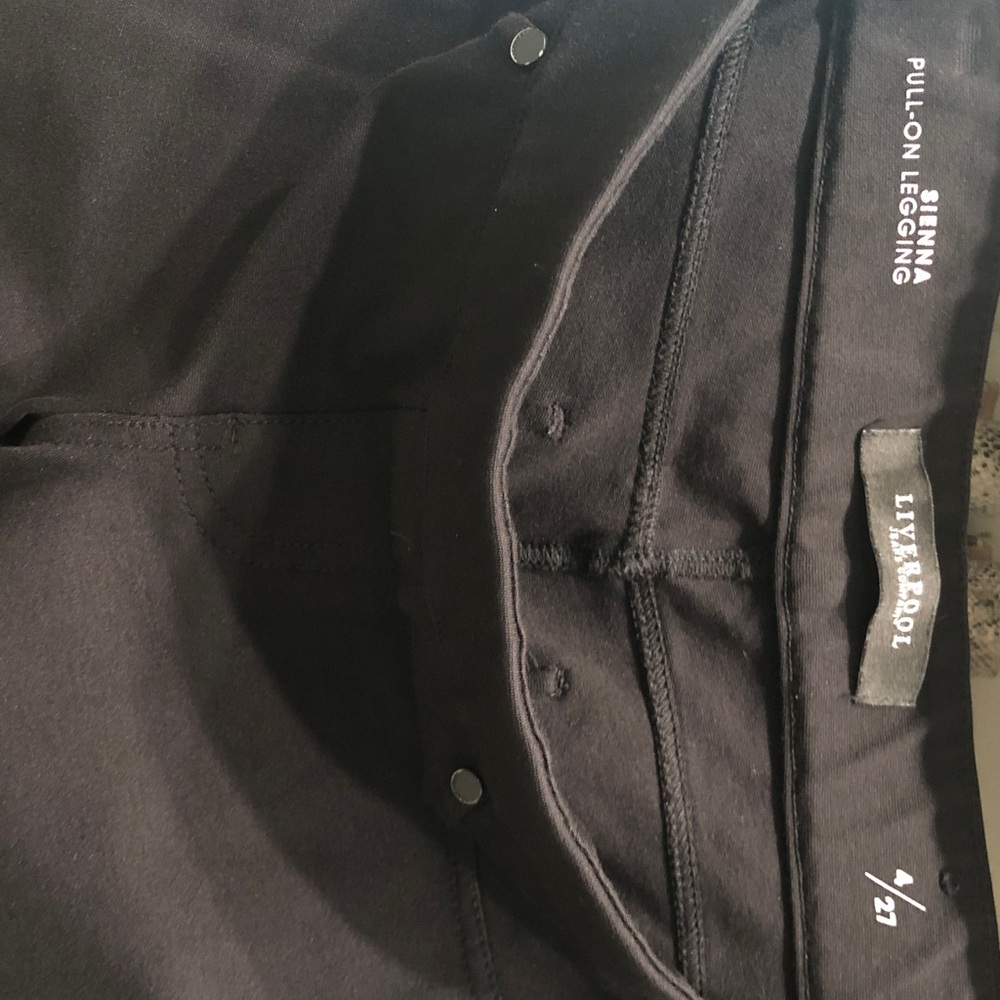 Liverpool Charcoal Pull-On Leggings